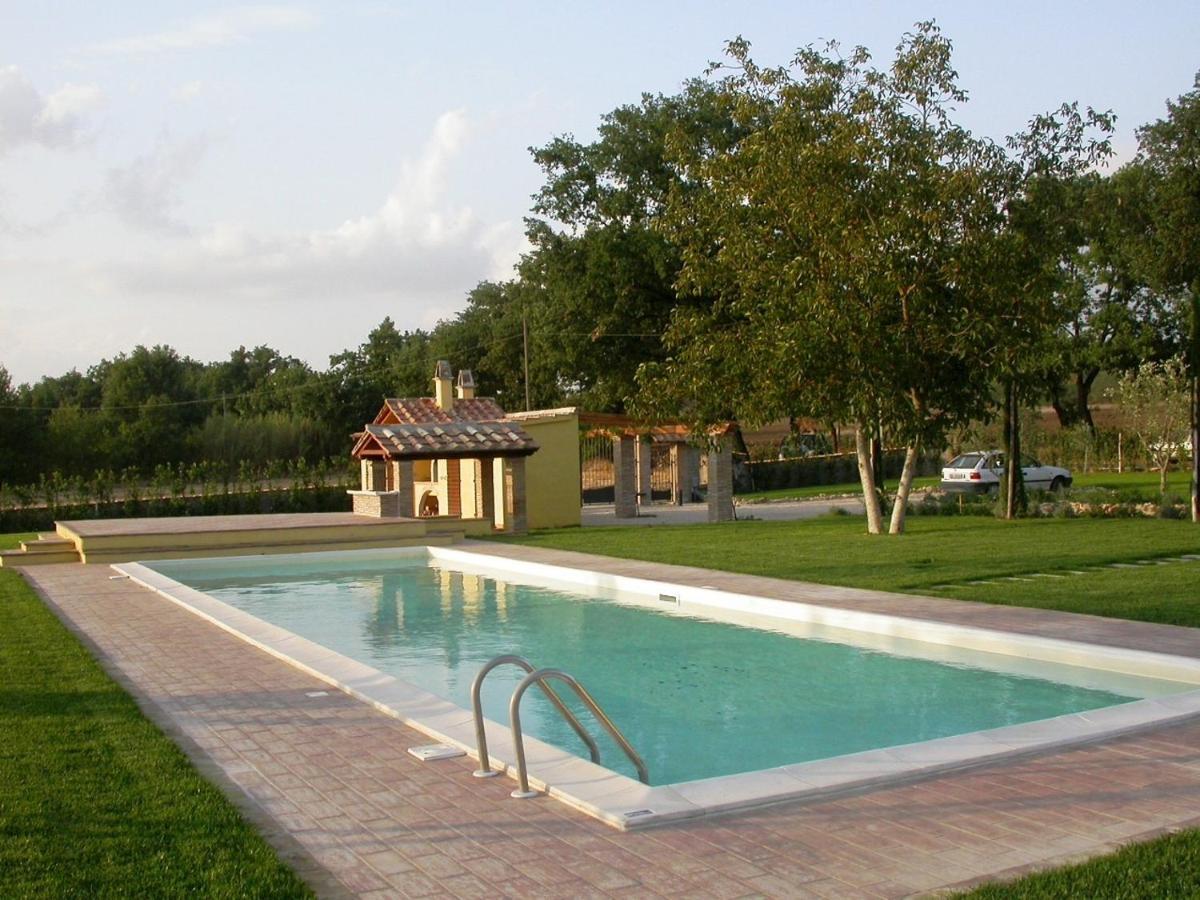 Casavacanze Sant'Eugenia Attigliano Exterior photo